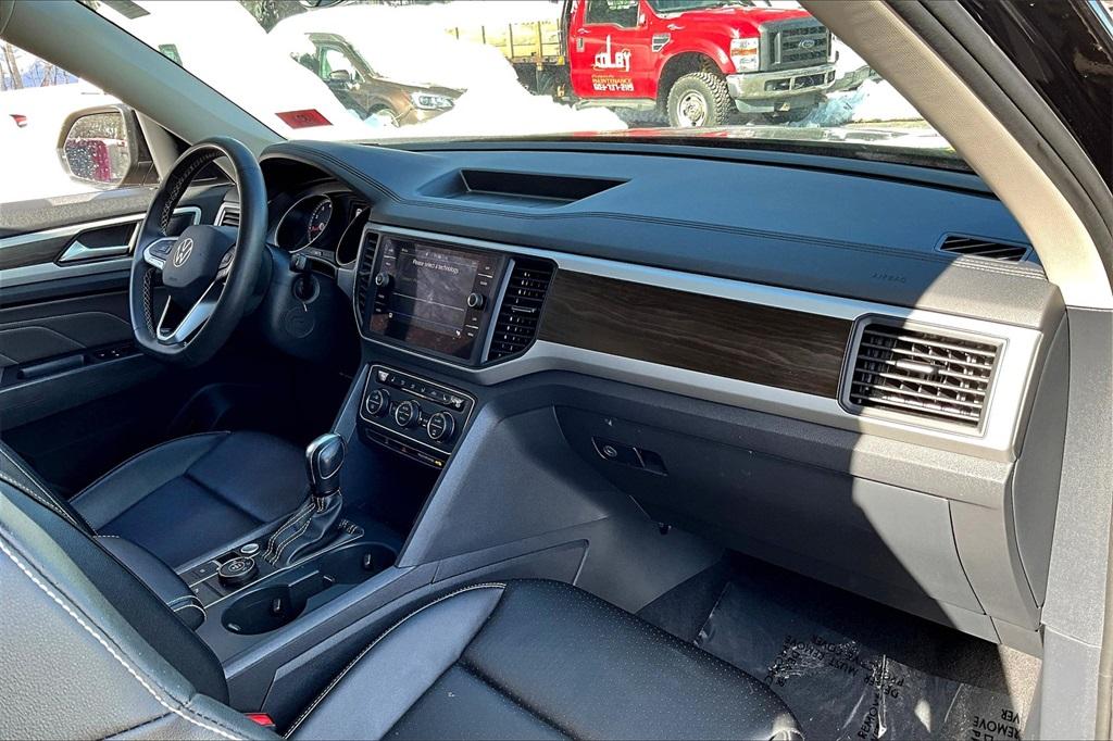 2021 Volkswagen Atlas 3.6L V6 SE w/Technology - Photo 14