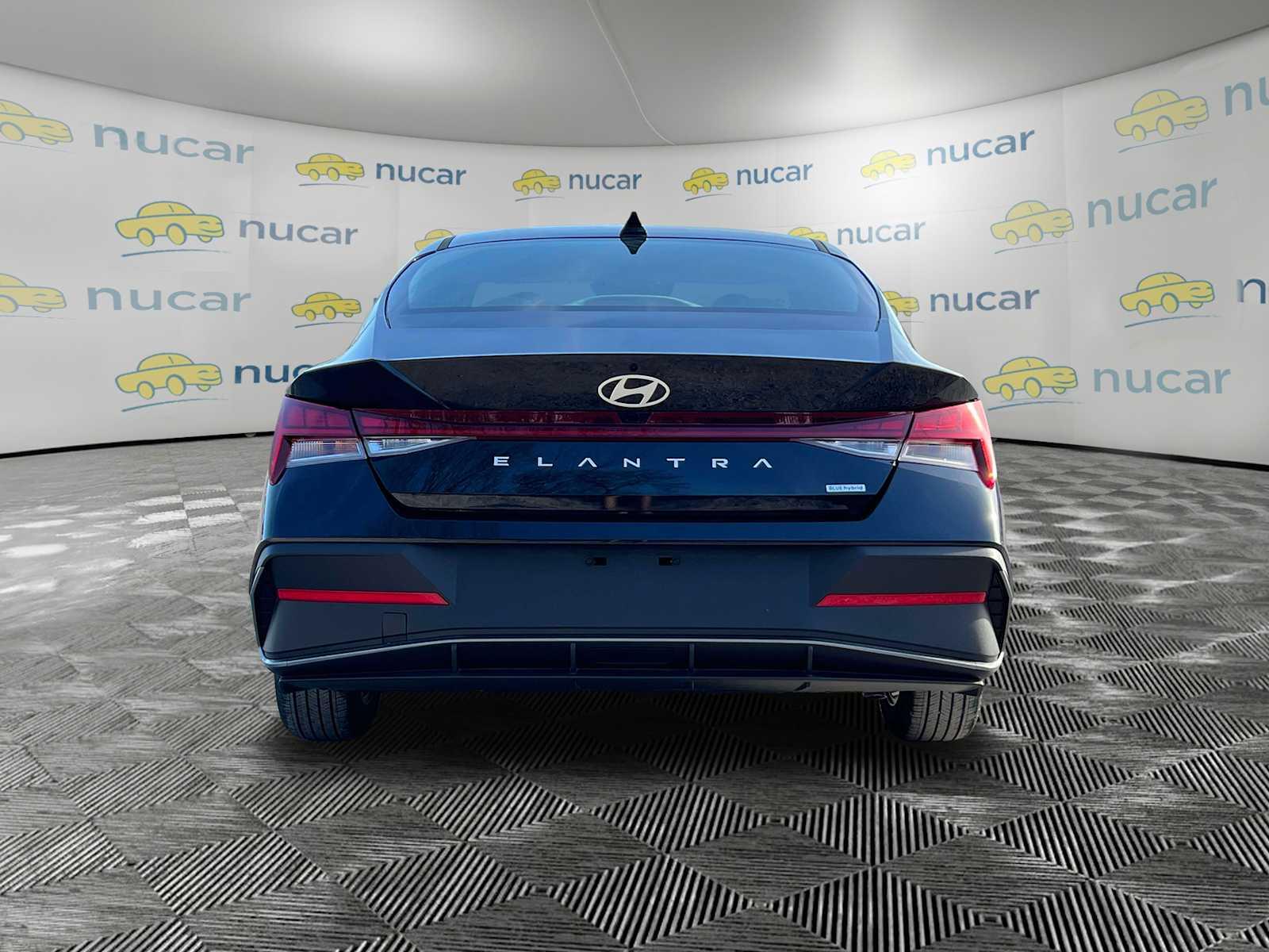 2025 Hyundai Elantra Hybrid Blue - Photo 7