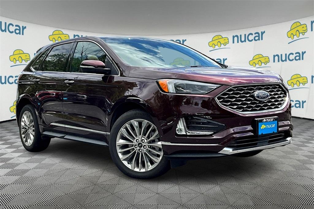 2024 Ford Edge Titanium