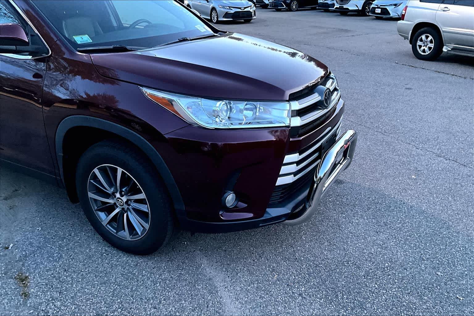 2019 Toyota Highlander XLE - Photo 5