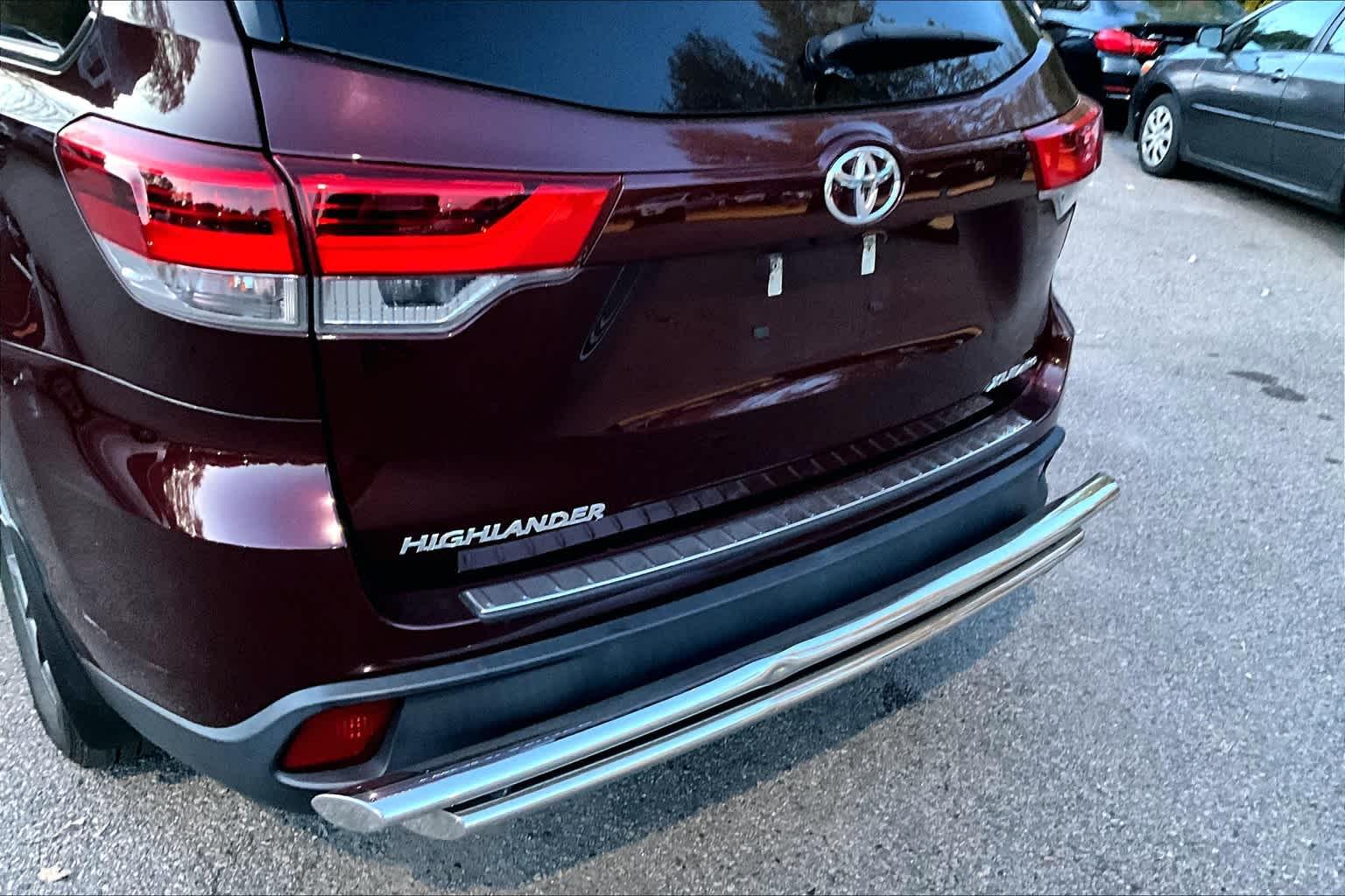 2019 Toyota Highlander XLE - Photo 7