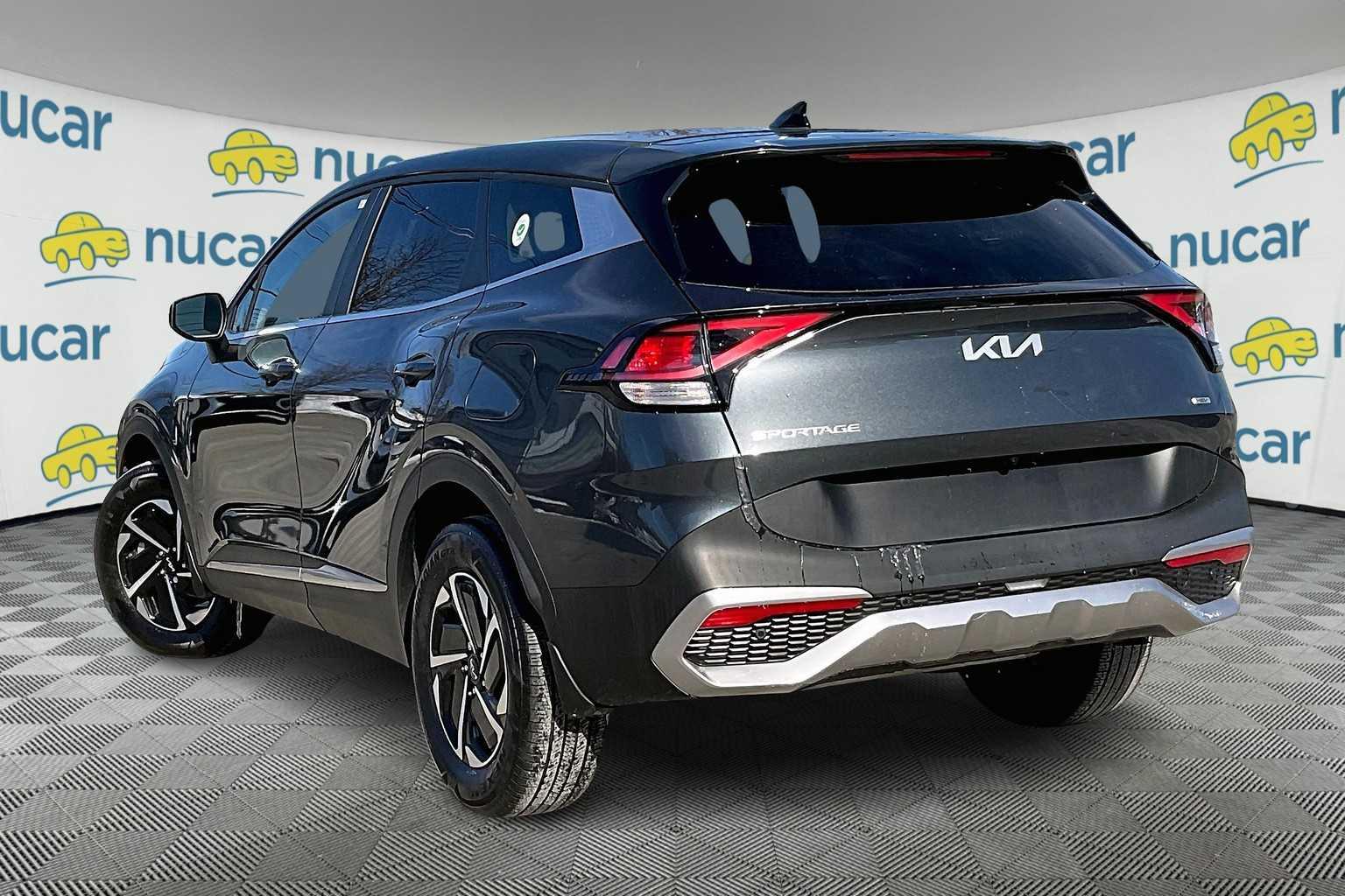 2023 Kia Sportage Hybrid LX - Photo 4