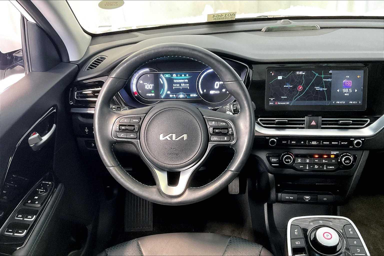 2022 Kia Niro EV EX Premium - Photo 17