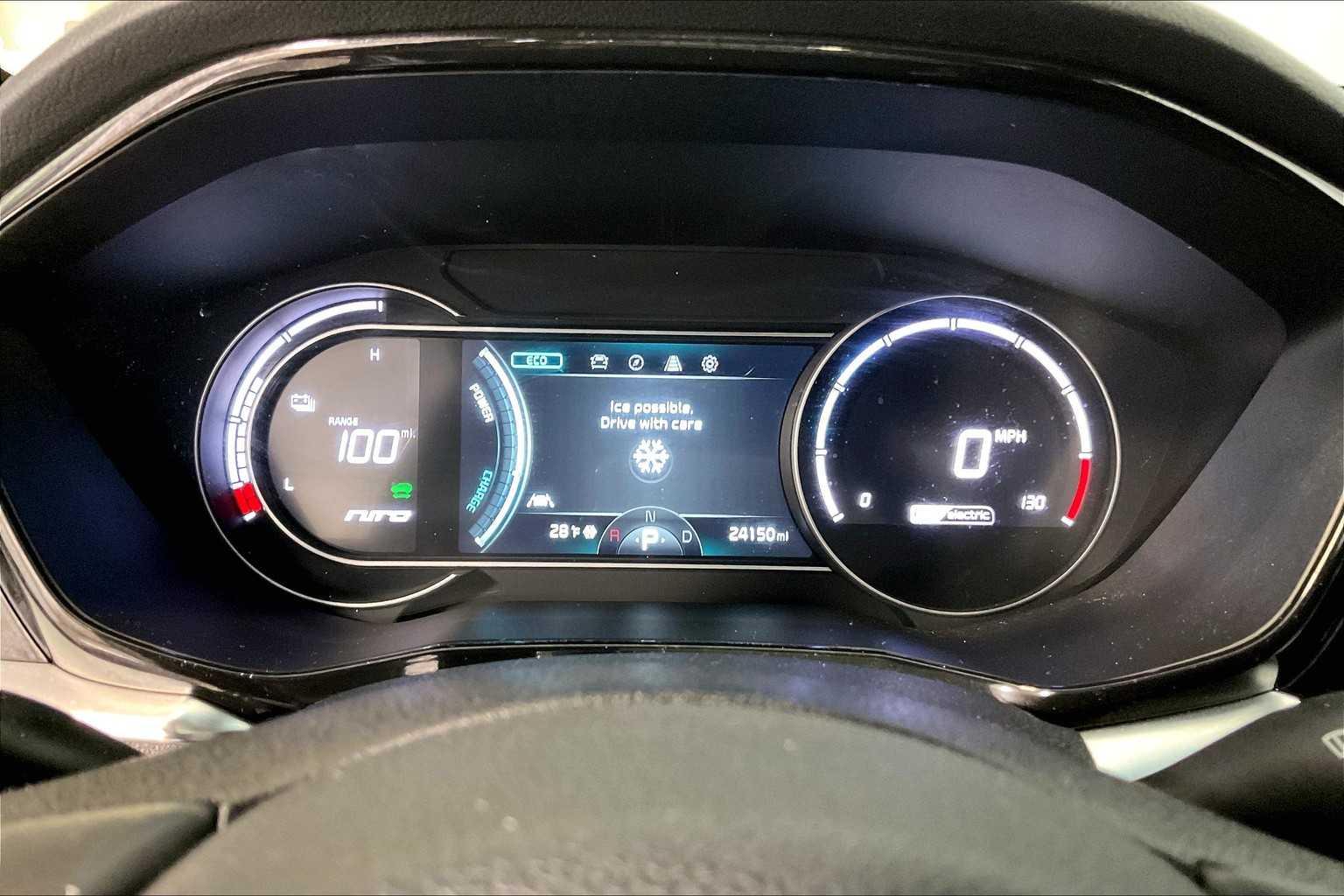 2022 Kia Niro EV EX Premium - Photo 25