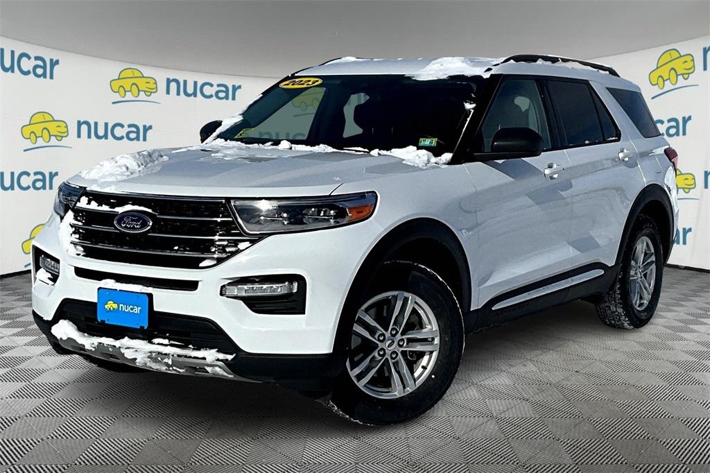 2023 Ford Explorer XLT - Photo 3