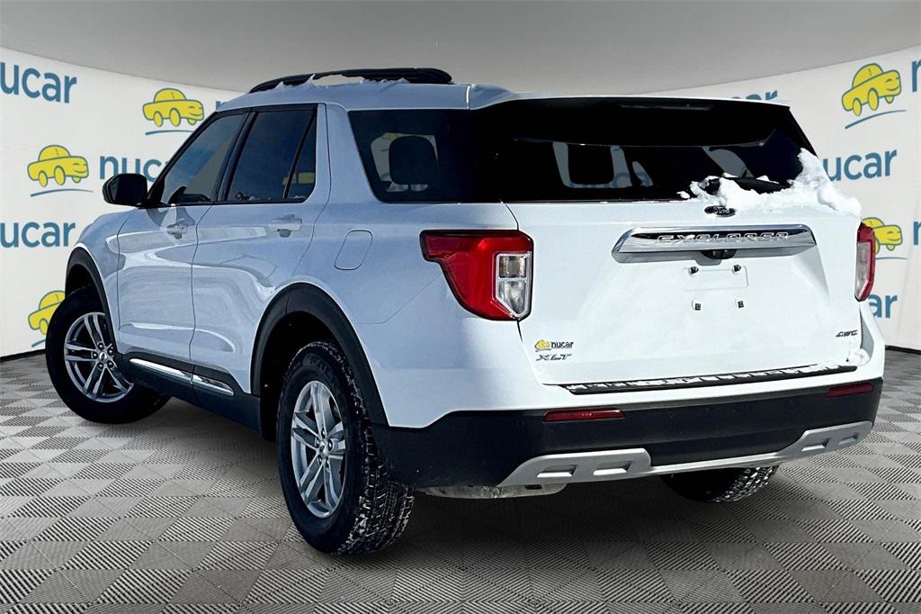 2023 Ford Explorer XLT - Photo 4