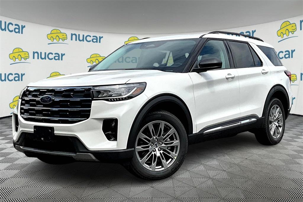 2025 Ford Explorer Active - Photo 3