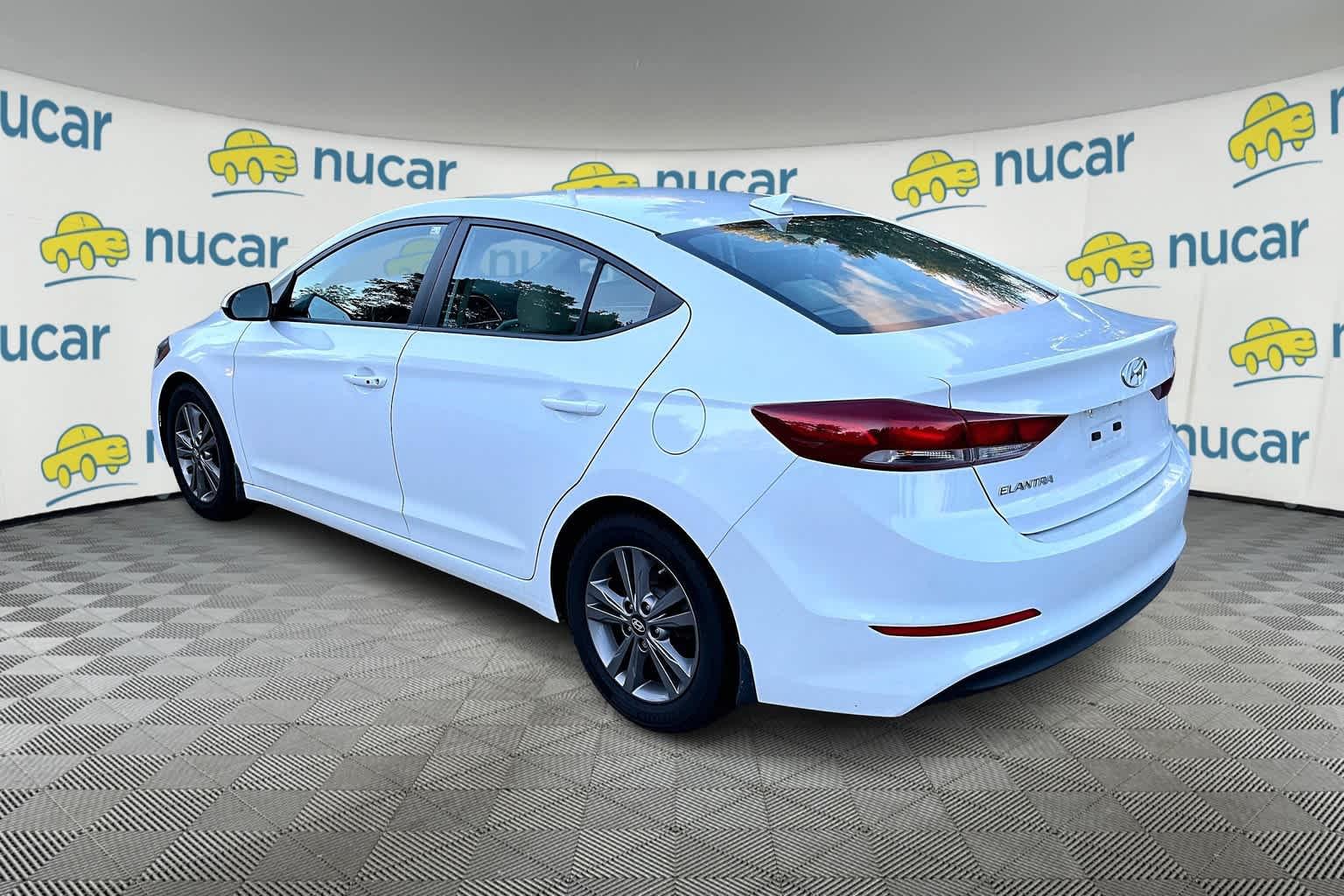 2018 Hyundai Elantra Value Edition - Photo 3