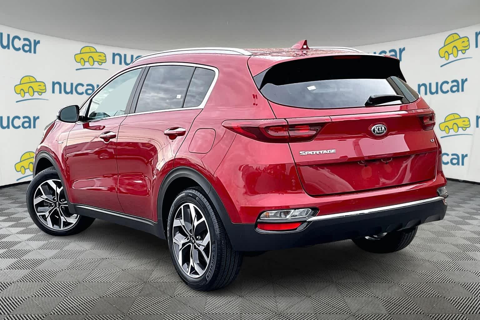 2021 Kia Sportage EX - Photo 4