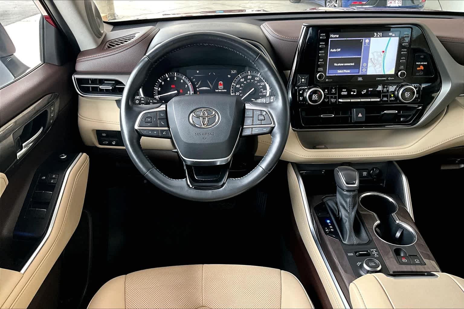 2021 Toyota Highlander Limited - Photo 18