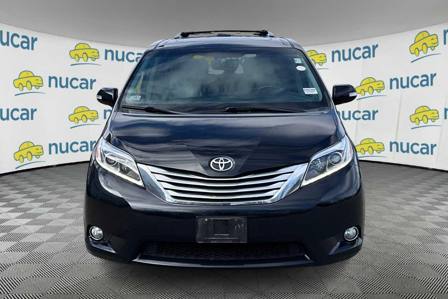 2015 Toyota Sienna Ltd Premium - Photo 2