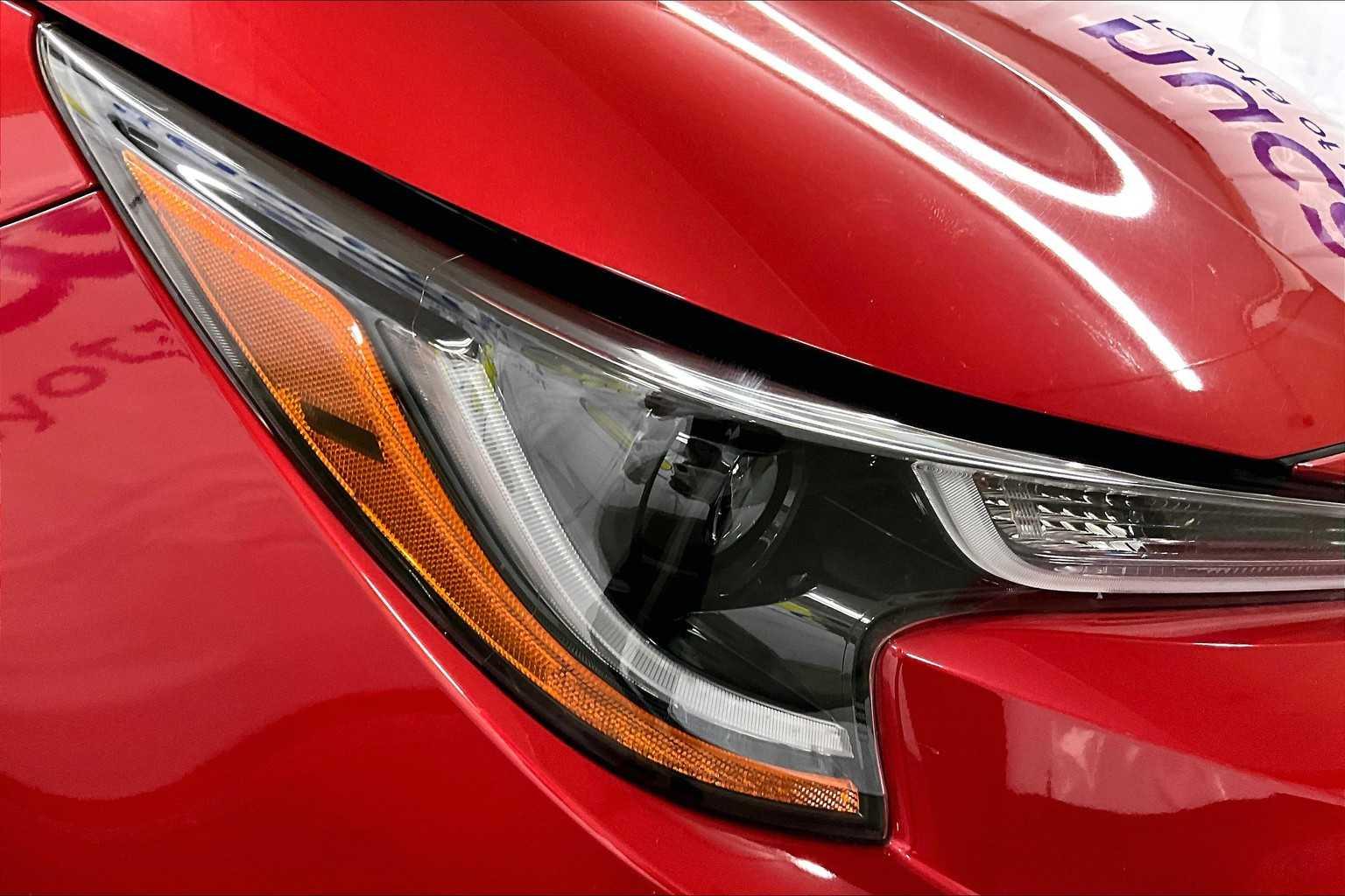 2020 Toyota Corolla LE - Photo 30