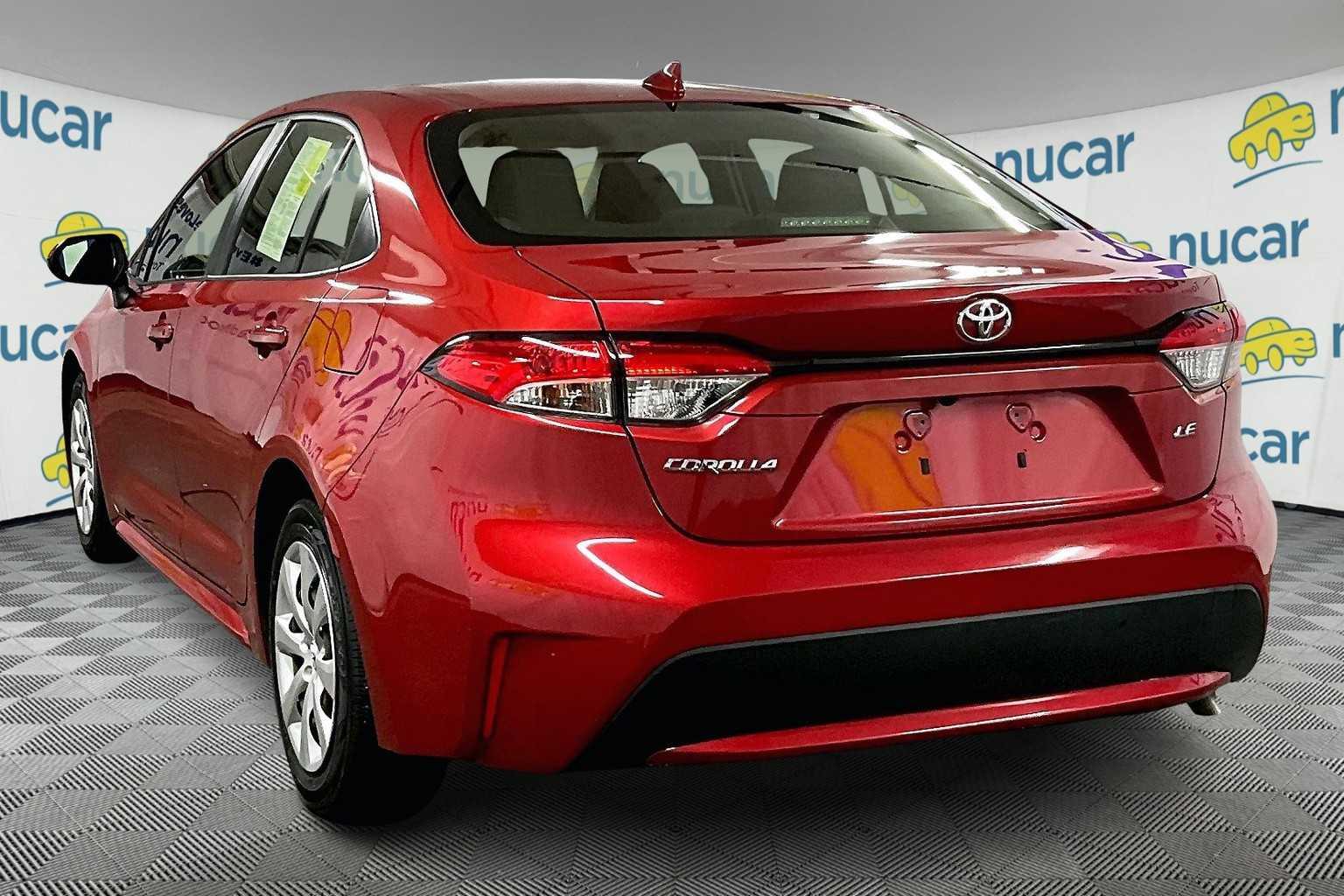 2020 Toyota Corolla LE - Photo 4