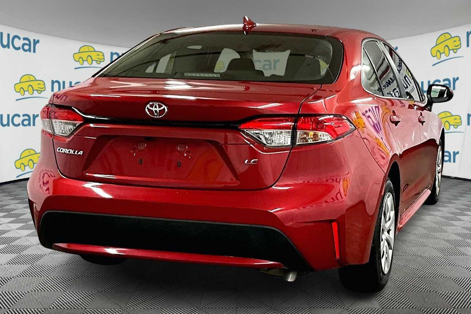 2020 Toyota Corolla LE - Photo 6