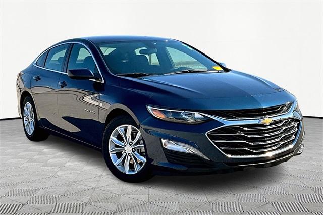 2022 Chevrolet Malibu LT - Photo 1