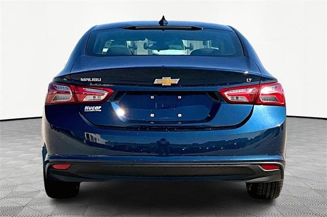 2022 Chevrolet Malibu LT - Photo 5