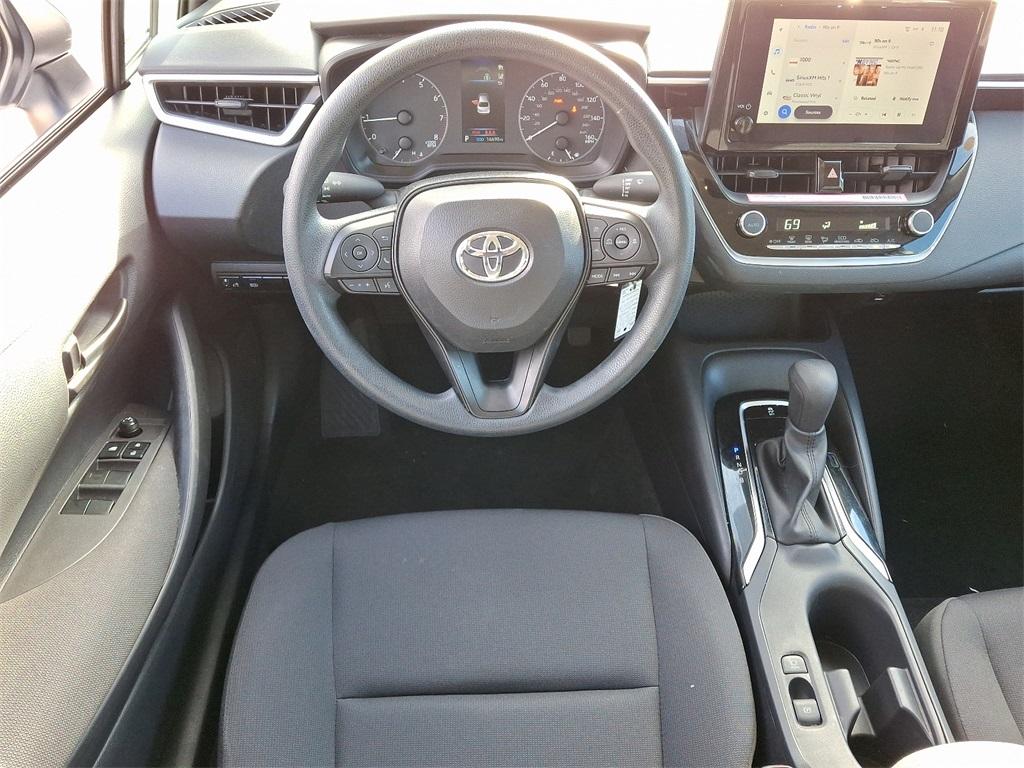 2024 Toyota Corolla LE - Photo 11