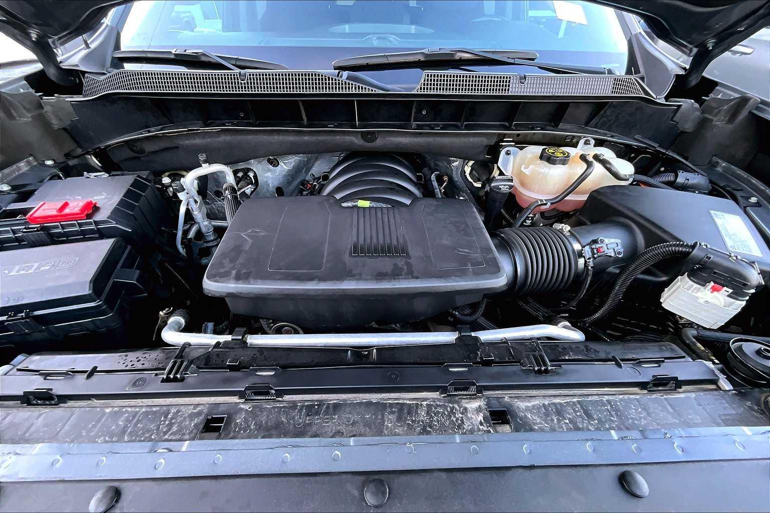 2021 Chevrolet Silverado 1500 LT 4WD Crew Cab 147 - Photo 29