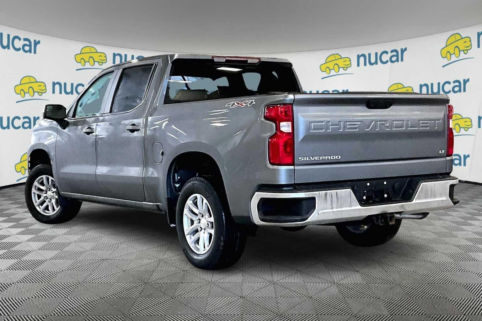 2021 Chevrolet Silverado 1500 LT 4WD Crew Cab 147 - Photo 4