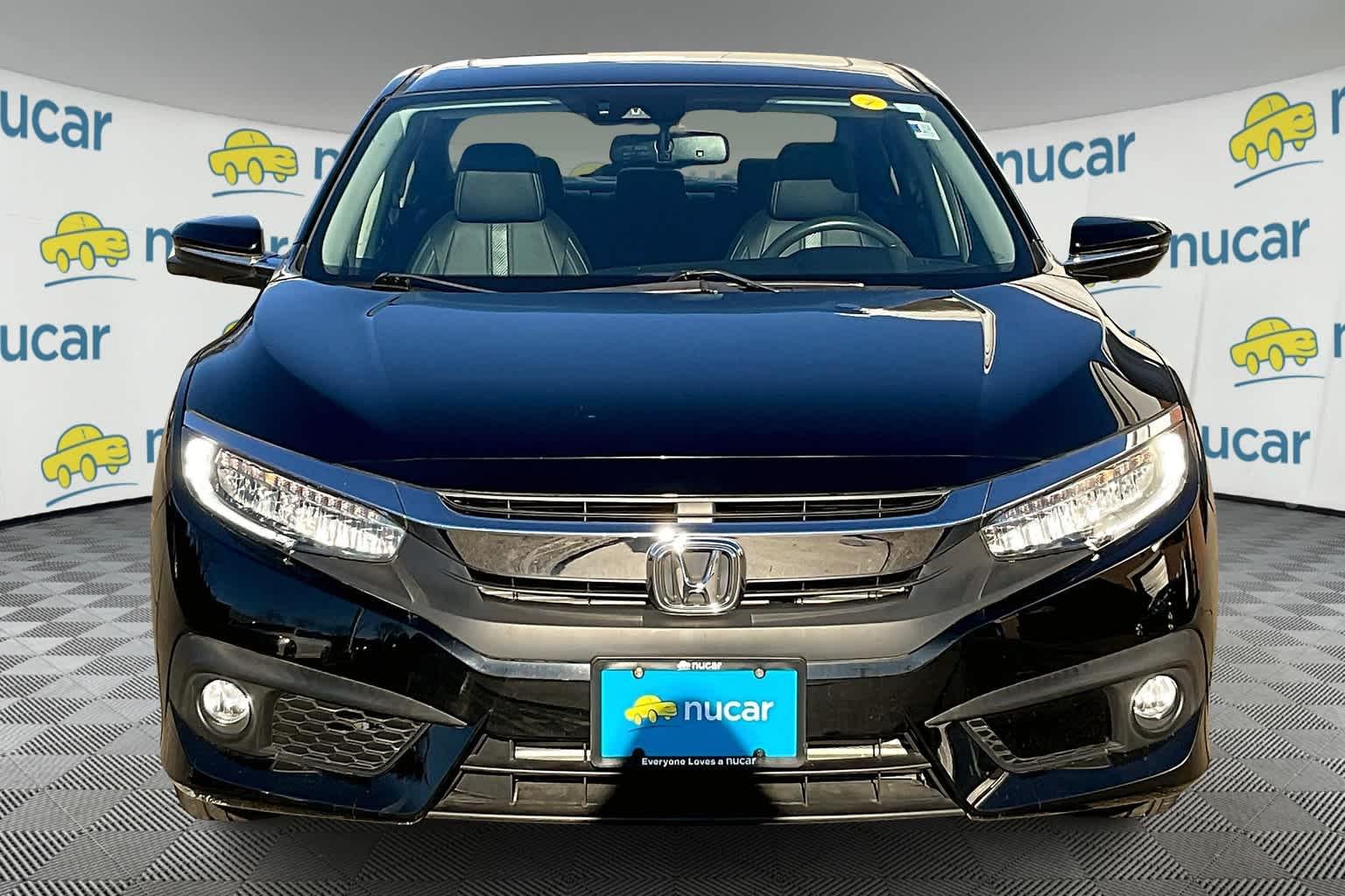 2018 Honda Civic Touring - Photo 3