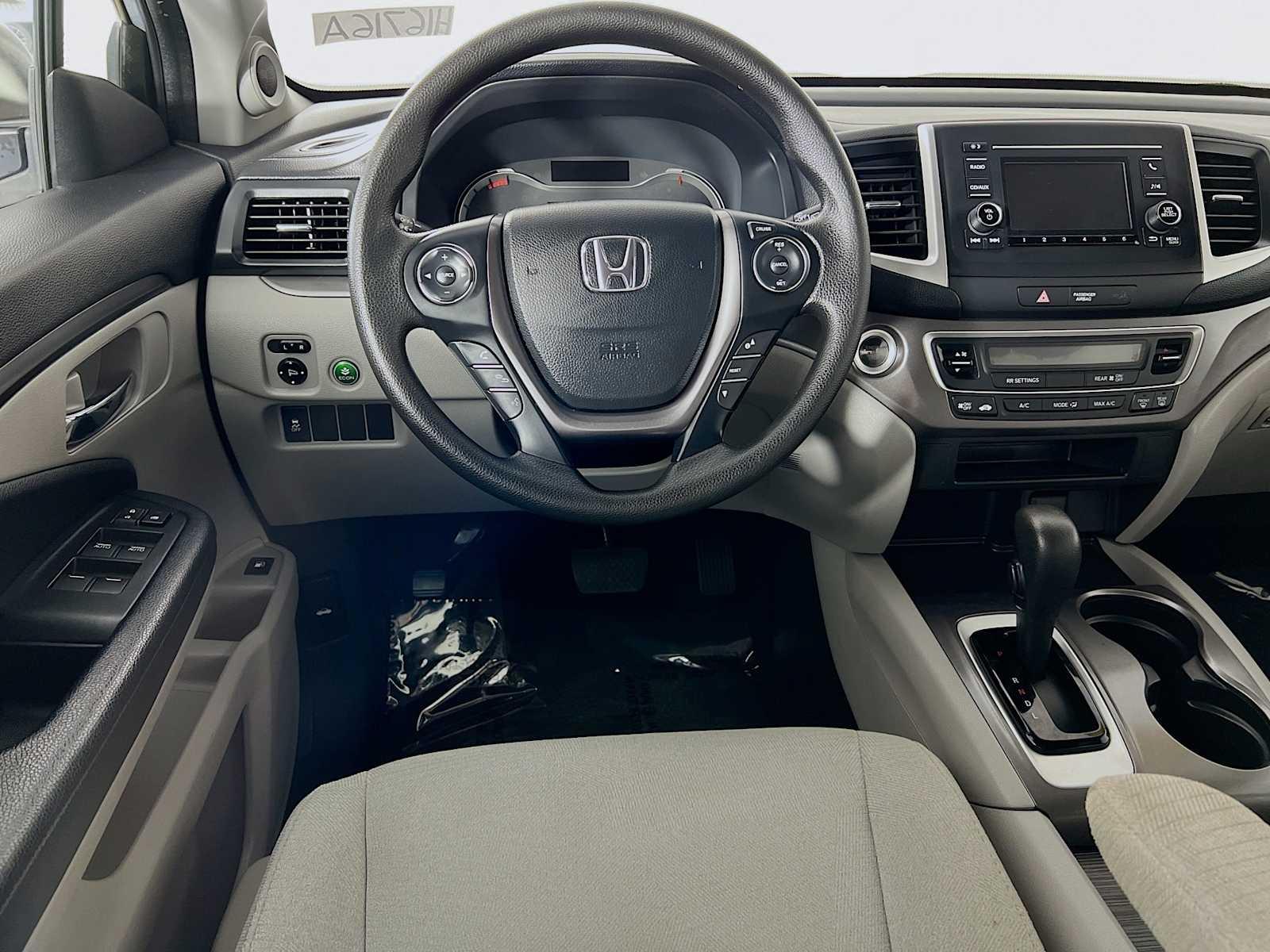 2016 Honda Pilot LX - Photo 21