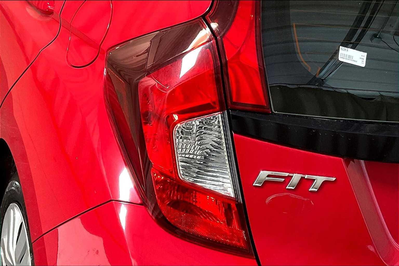 2016 Honda Fit LX - Photo 33