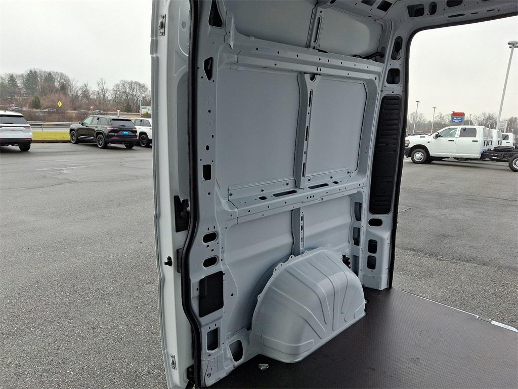 2025 Ram ProMaster 2500 High Roof - Photo 18