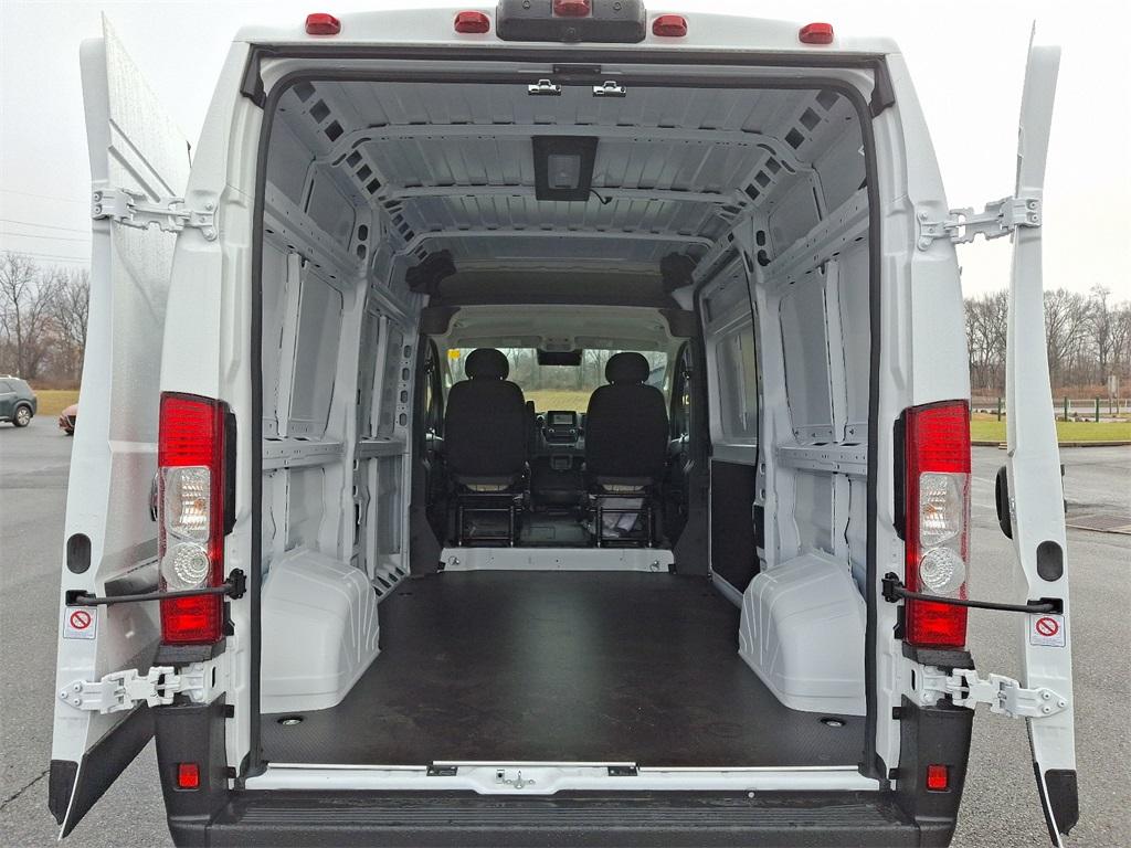 2025 Ram ProMaster 2500 High Roof - Photo 19