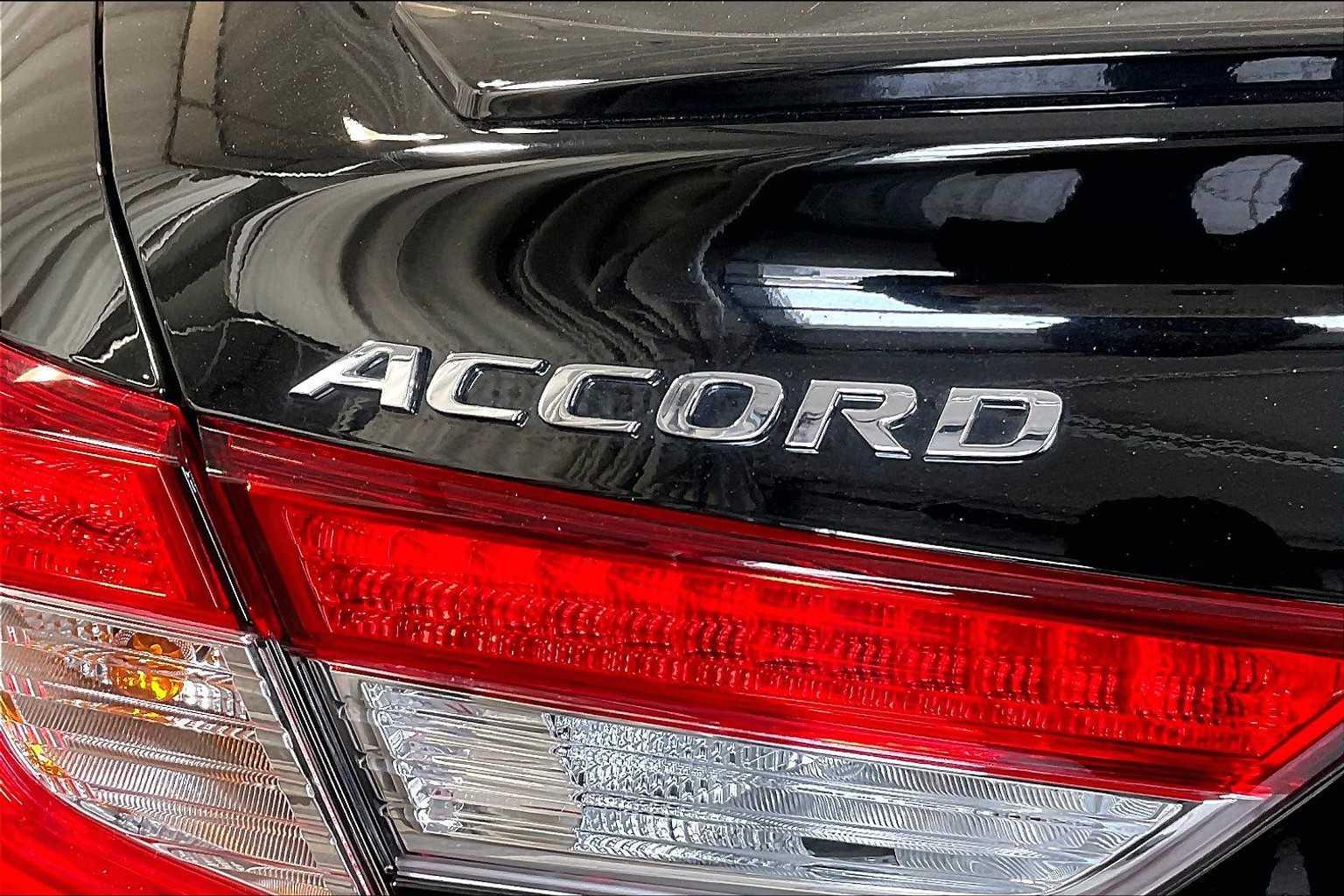 2022 Honda Accord Sport - Photo 28