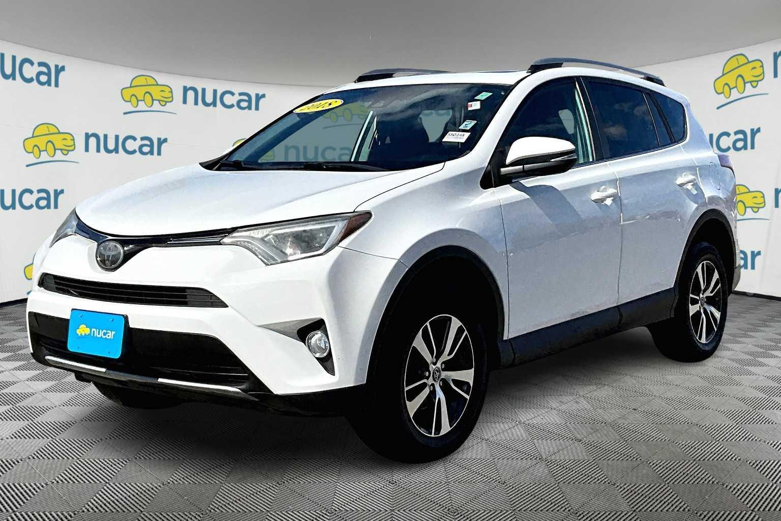 2018 Toyota RAV4 XLE - Photo 3