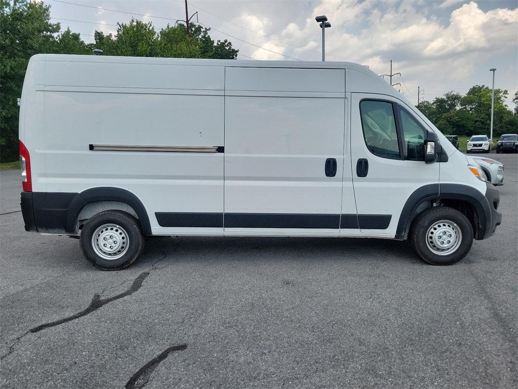 2024 Ram ProMaster 2500 High Roof - Photo 5