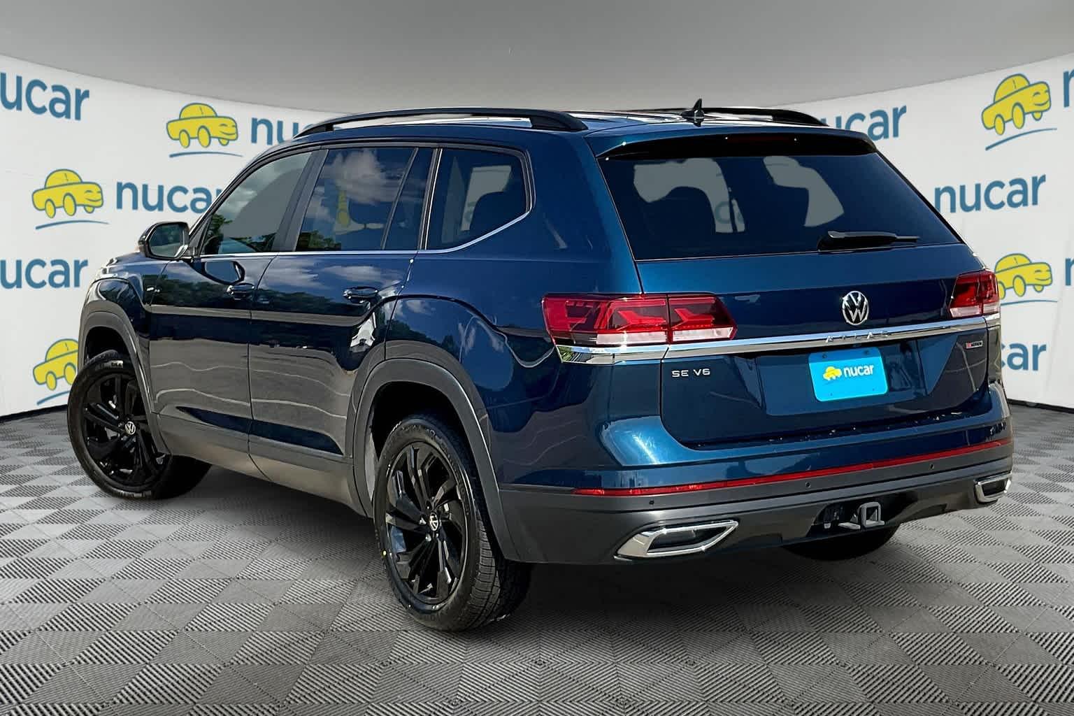 2022 Volkswagen Atlas 3.6L V6 SE w/Technology - Photo 4