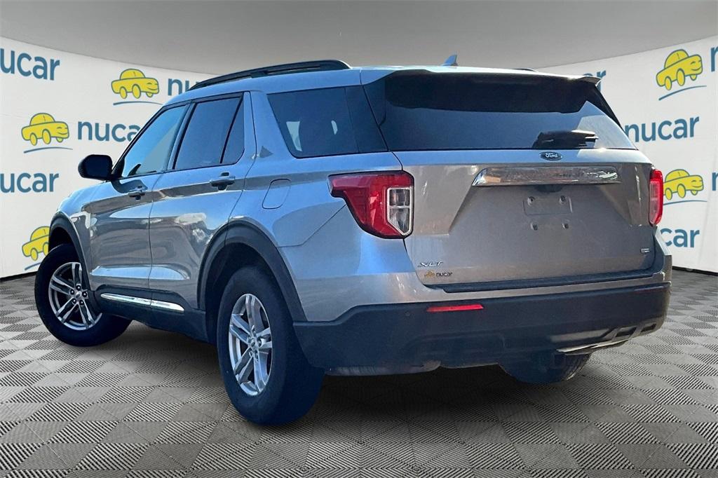 2020 Ford Explorer XLT - Photo 4