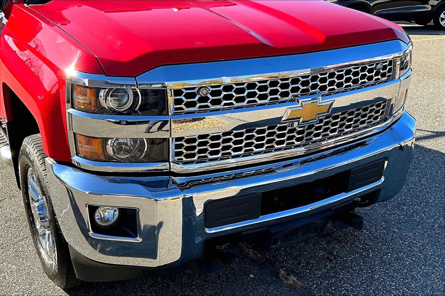 2019 Chevrolet Silverado 2500HD LT 4WD Double Cab 144.2 - Photo 30