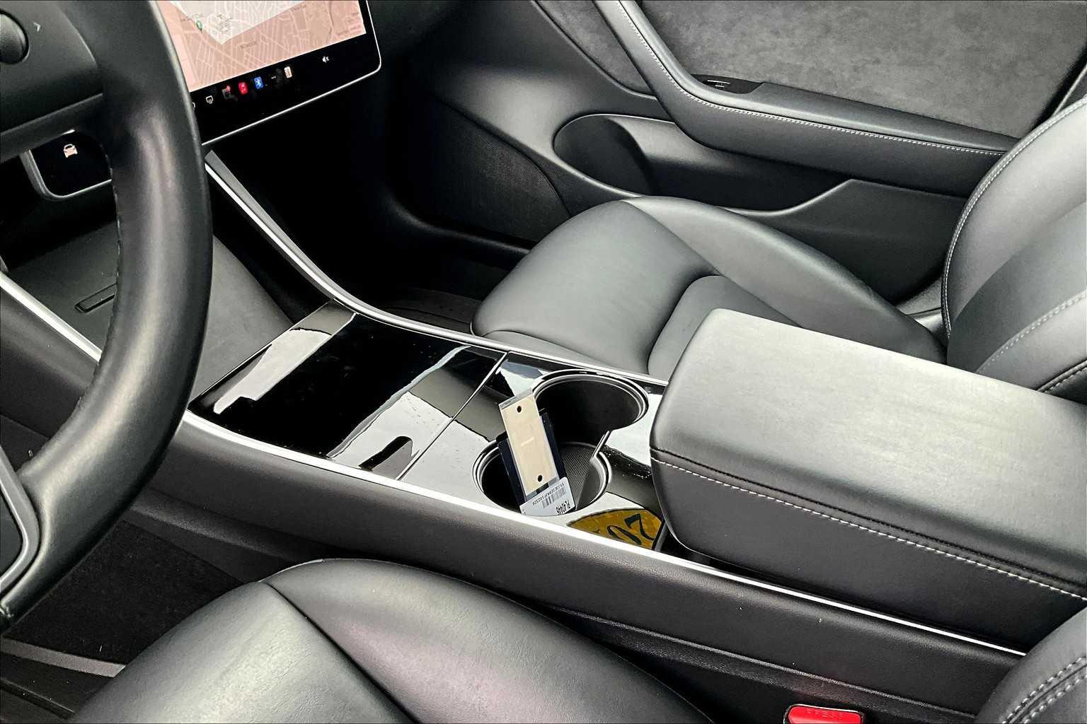 2018 Tesla Model 3 Long Range Battery - Photo 19