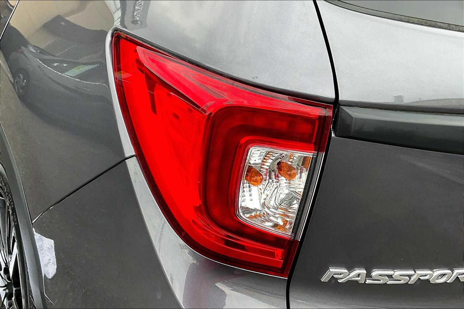 2021 Honda Passport Sport - Photo 32