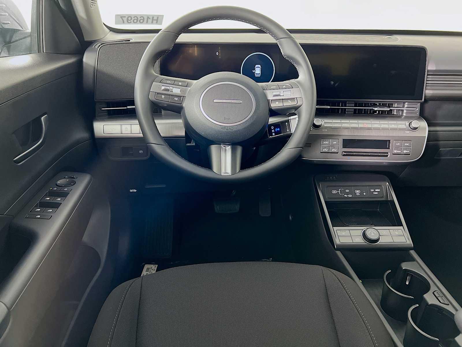 2025 Hyundai Kona SEL Convenience - Photo 16