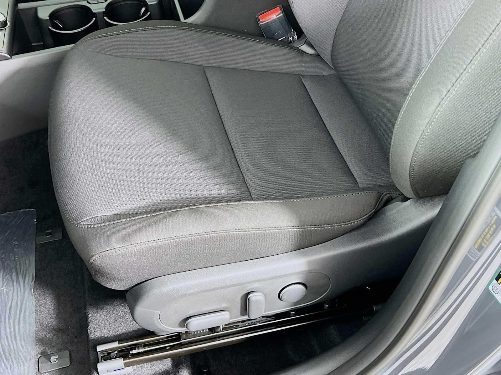 2025 Hyundai Kona SEL Convenience - Photo 18