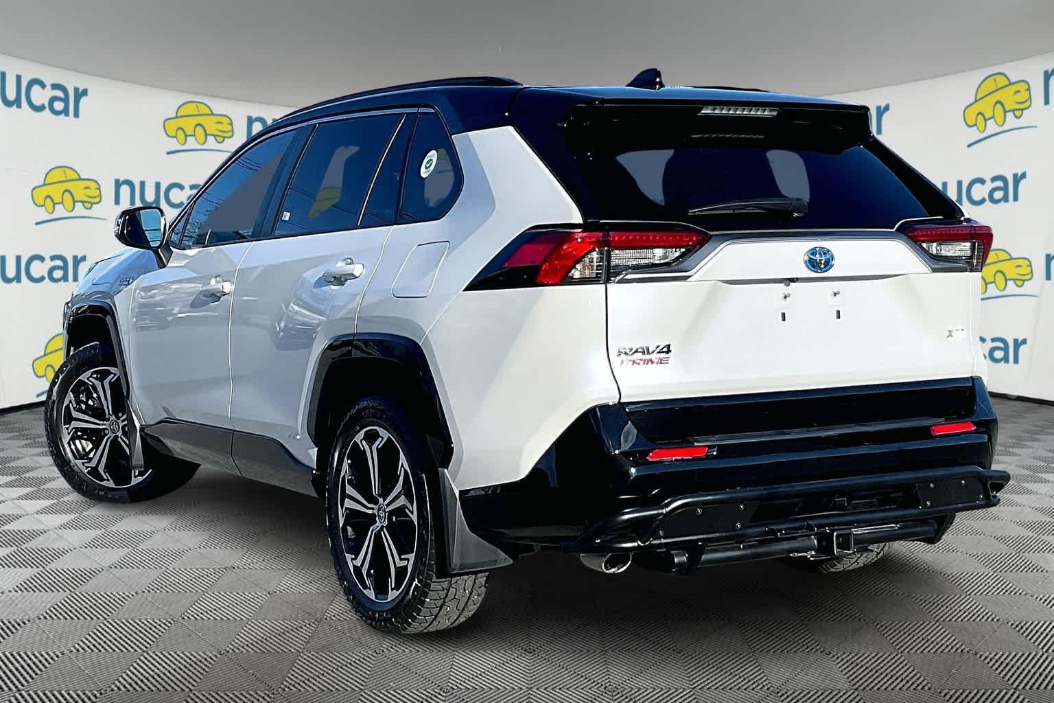 2023 Toyota RAV4 Prime XSE - Photo 4