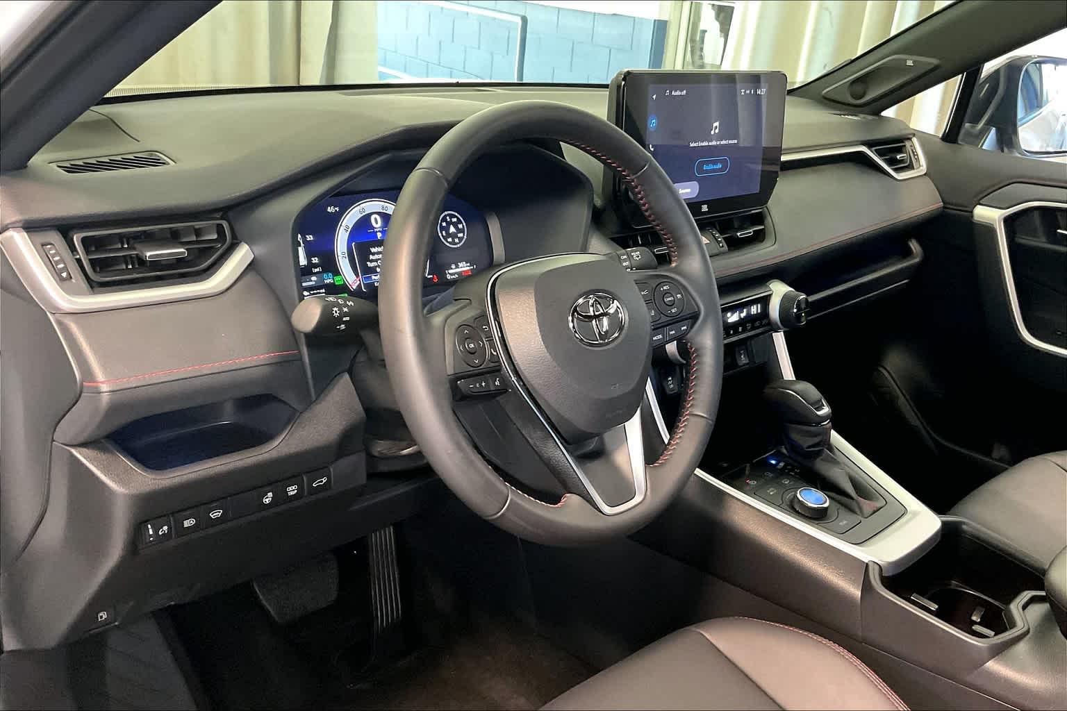 2023 Toyota RAV4 Prime XSE - Photo 8