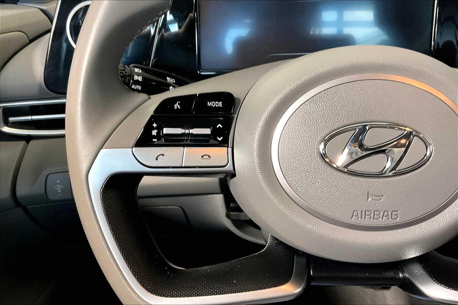 2021 Hyundai Elantra SEL - Photo 22