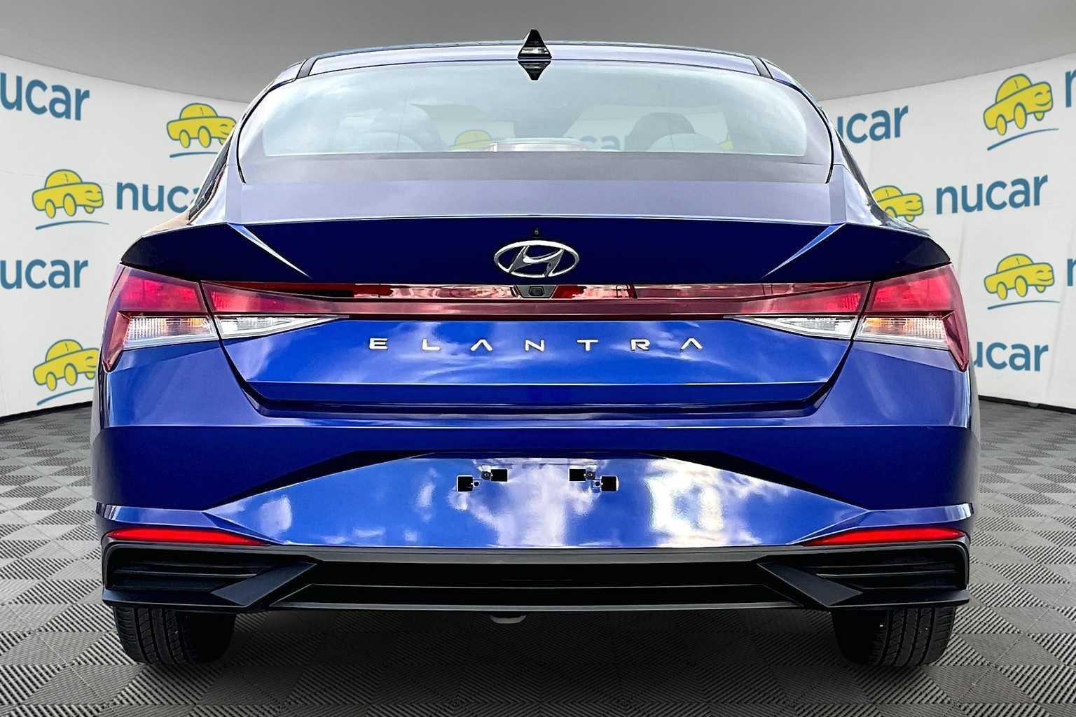 2021 Hyundai Elantra SEL - Photo 5