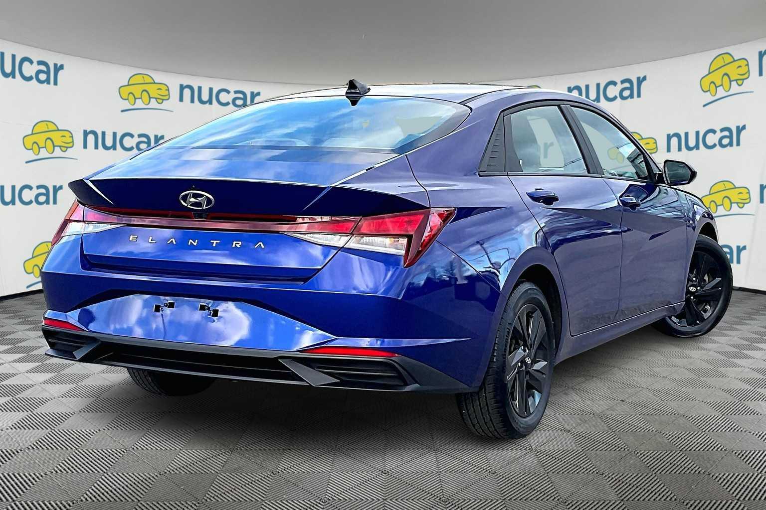 2021 Hyundai Elantra SEL - Photo 6