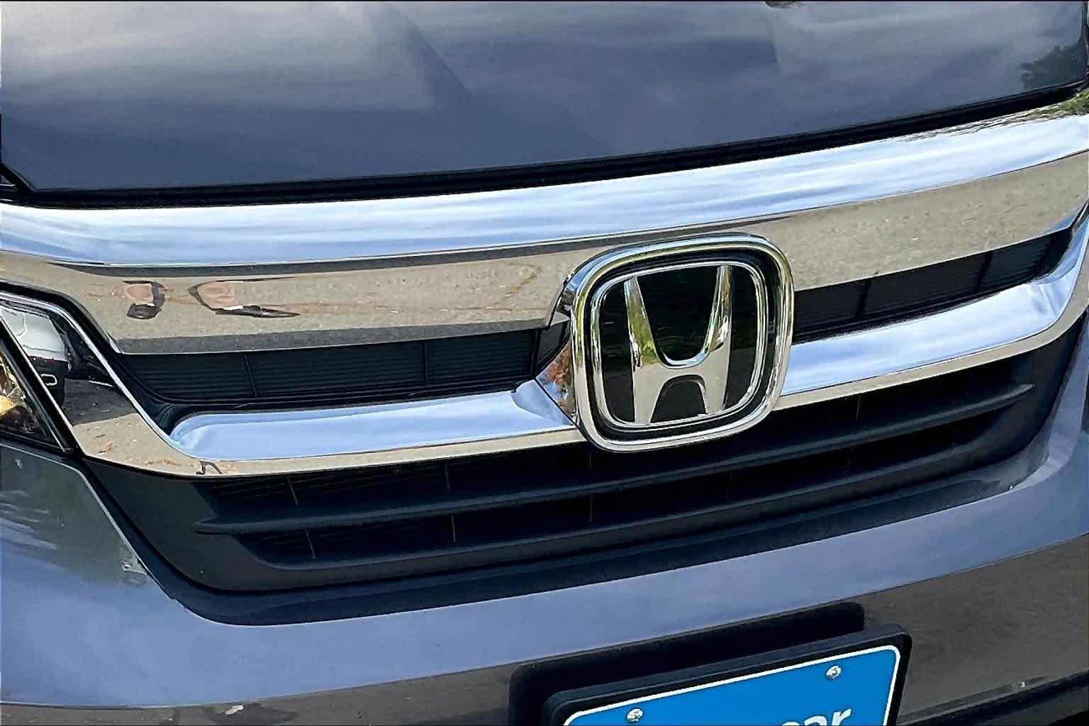 2021 Honda Pilot EX - Photo 24