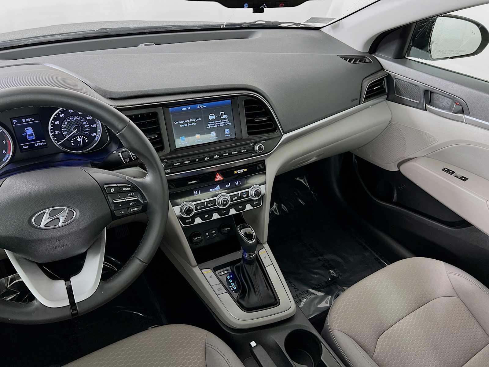 2019 Hyundai Elantra Value Edition - Photo 25