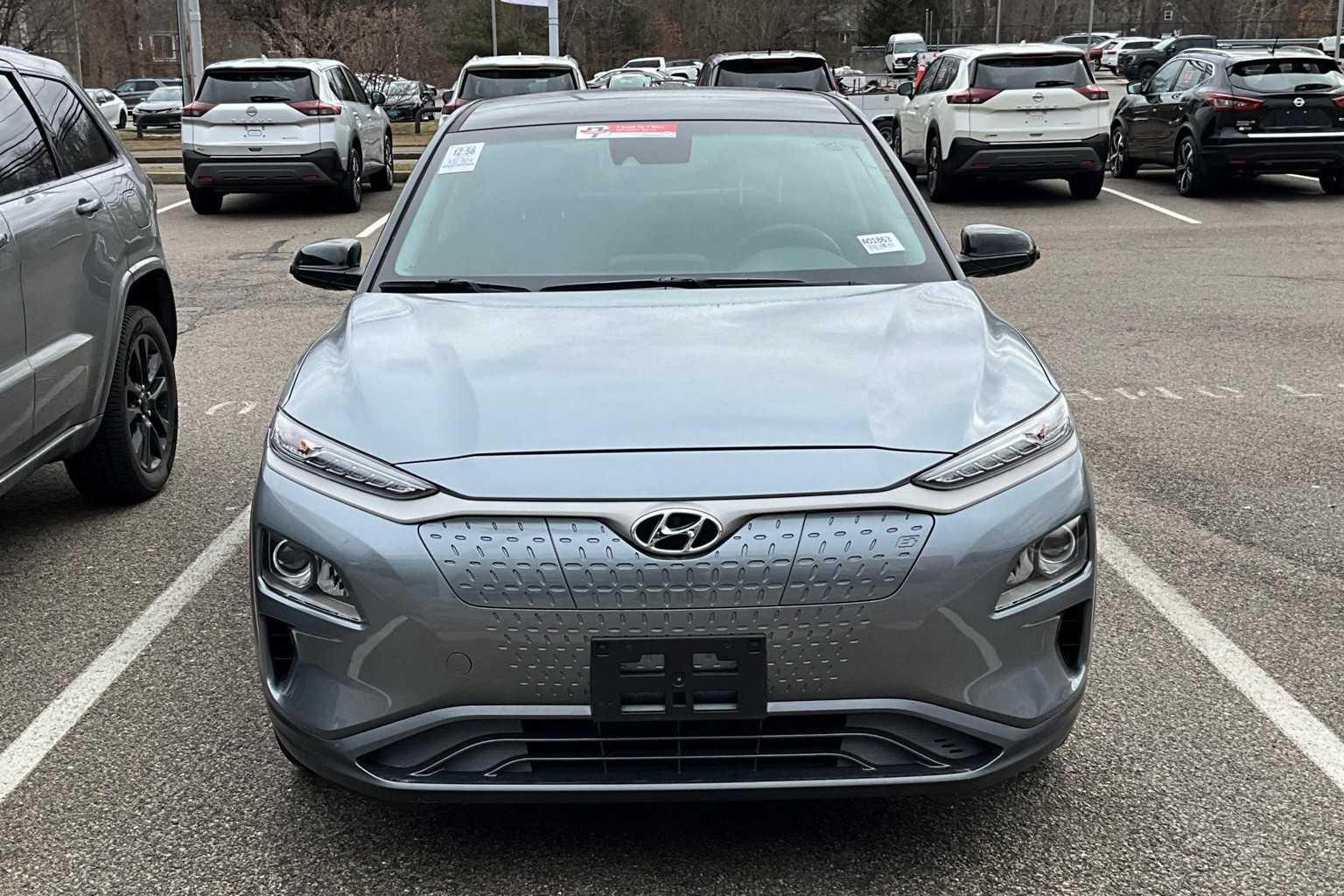 2021 Hyundai Kona Electric SEL - Photo 2