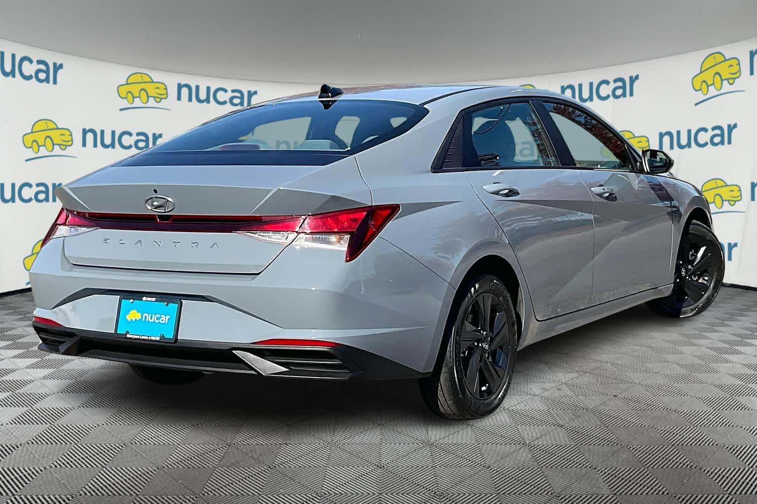 2021 Hyundai Elantra SEL - Photo 6