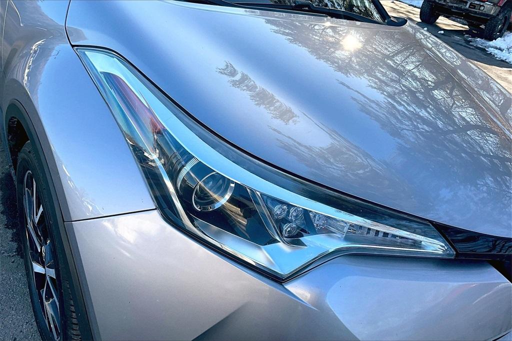 2018 Toyota C-HR XLE Premium - Photo 30