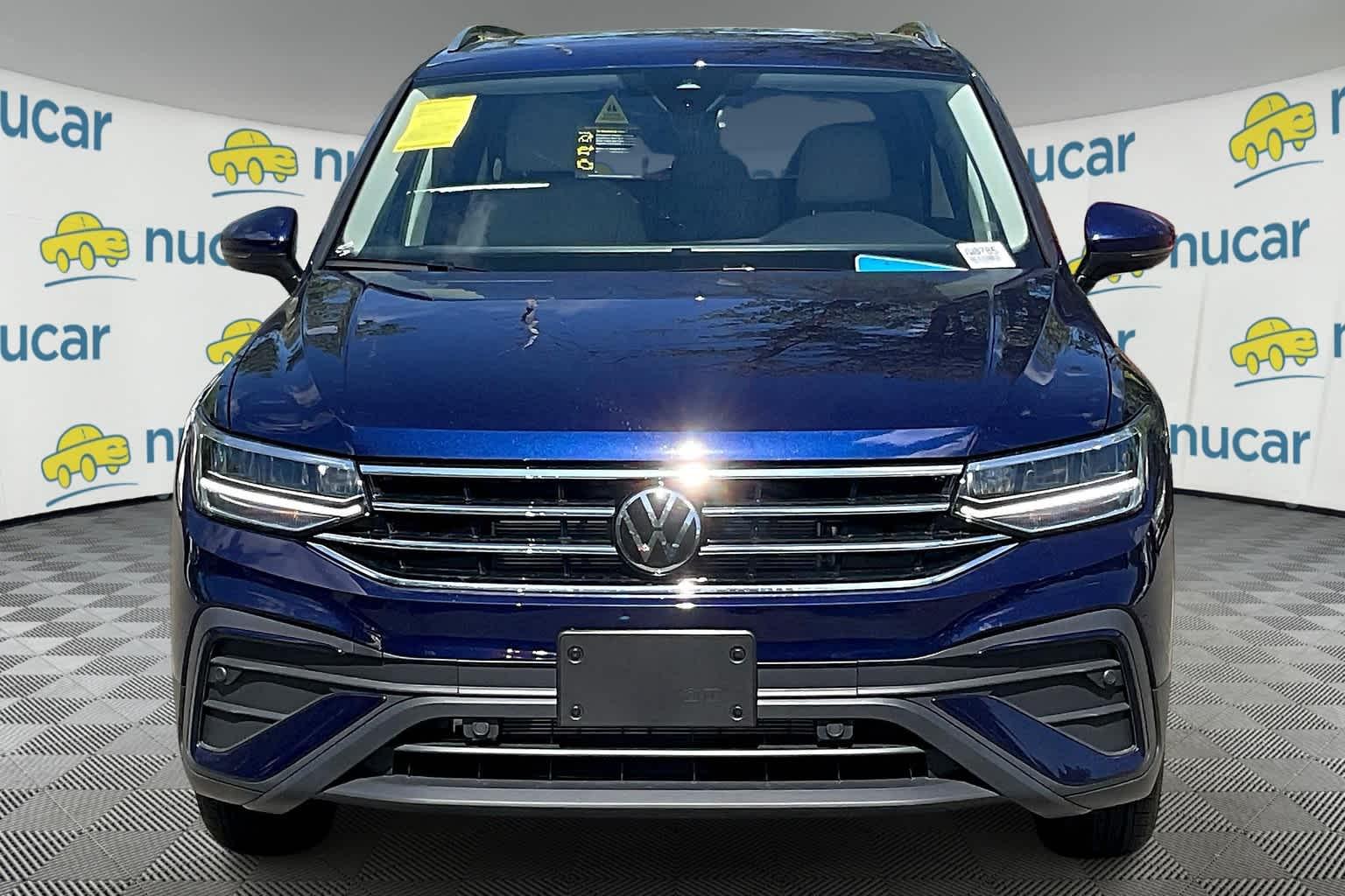 2024 Volkswagen Tiguan SE - Photo 2