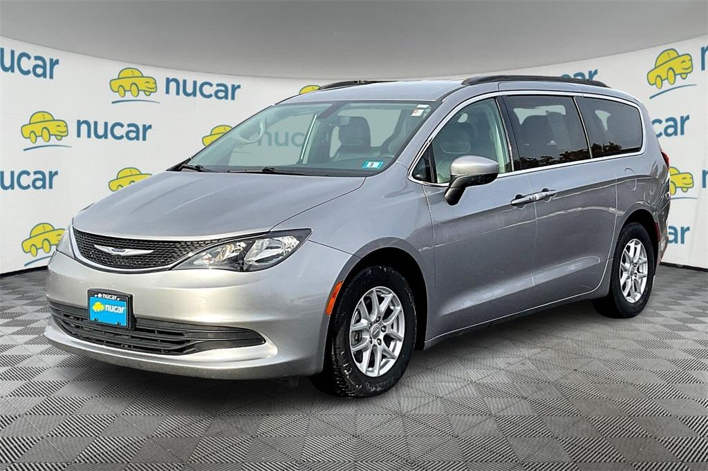 2020 Chrysler Voyager LXI - Photo 3